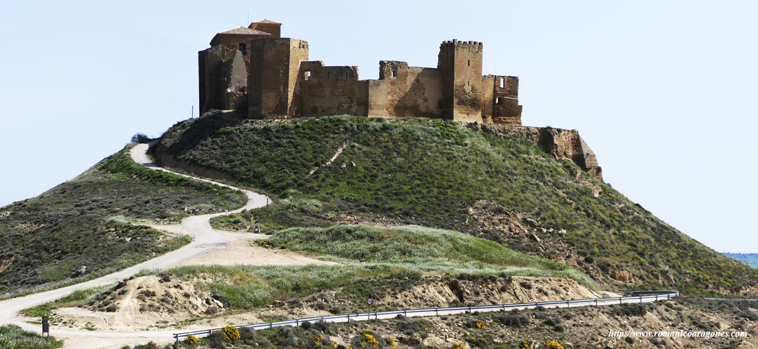 PERIMETRO DEL CLAUSTRO ROMÁNICO ADOSADO AL MURO SUR DEL TEMPLO